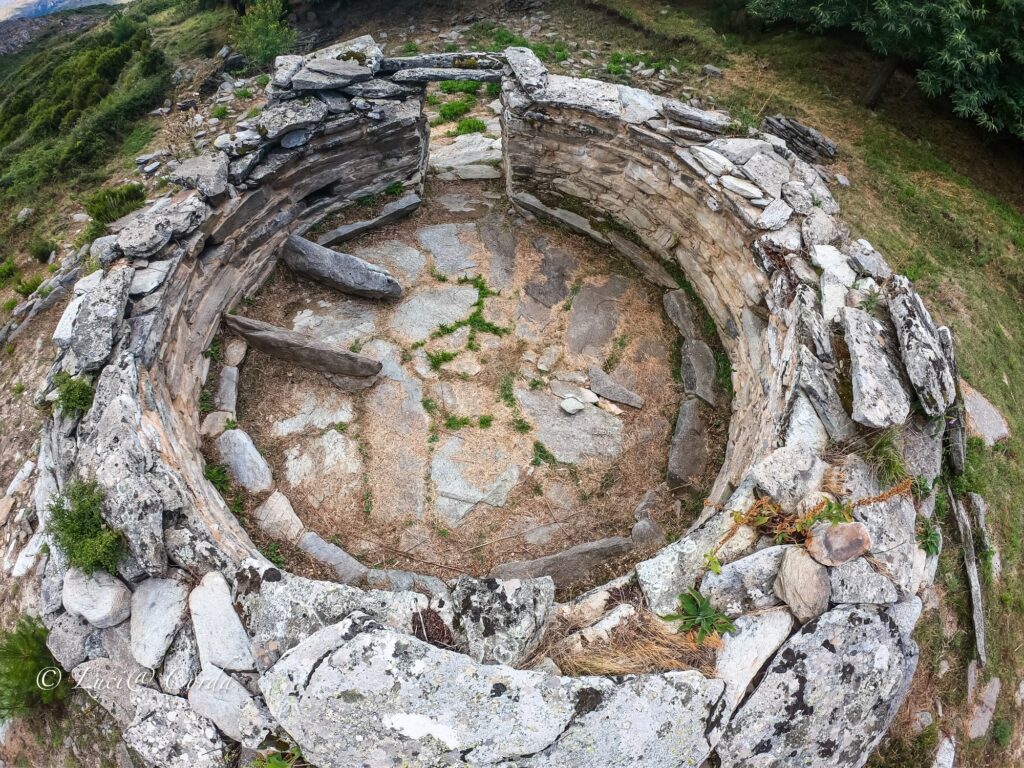 18a : Nuragic village of Monti 'e Nuxi - Esterzili