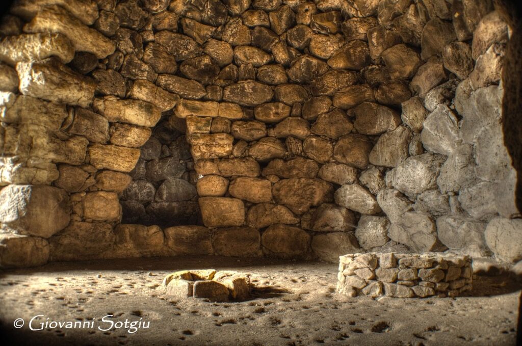 34.2 and 35.2: Nuraghe Alvu and Nuraghe Ruggiu - Pozzomaggiore