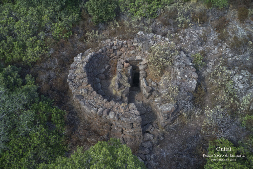 38a.2 and 43.2: Nuragic complex of Linnarta in Onifai and nuraghe Golunie in Orosei