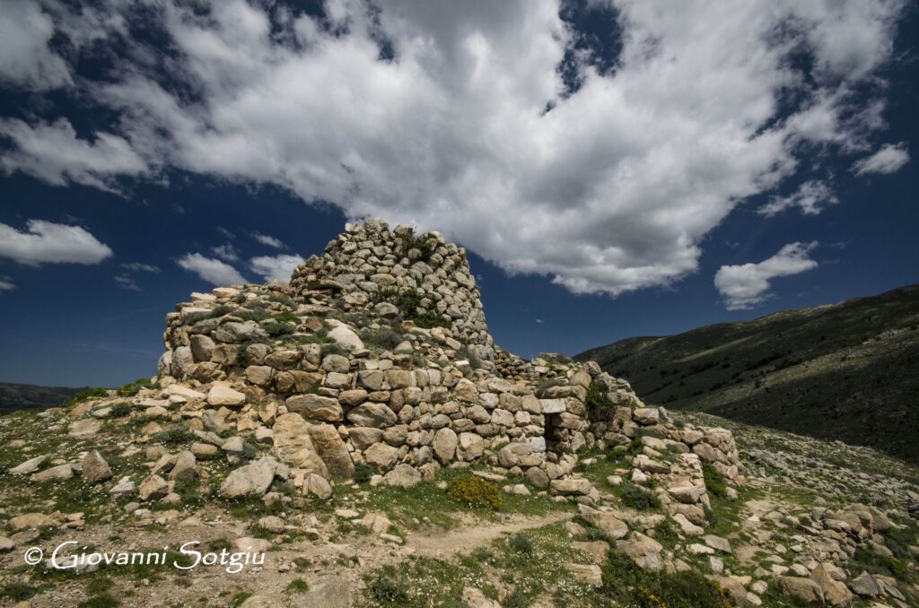 83.2: Nuragic village of Ruinas - Arzana