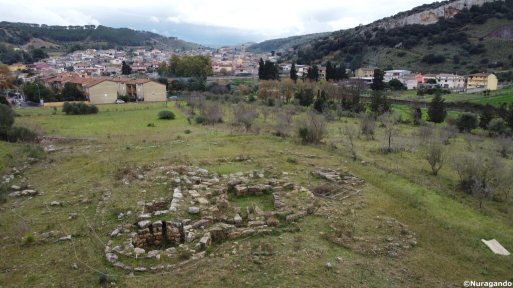 100 b.2 and 100 c.2: Nuraghi Sant’Antonio di Segariu and San Sebastiano di Gesico
