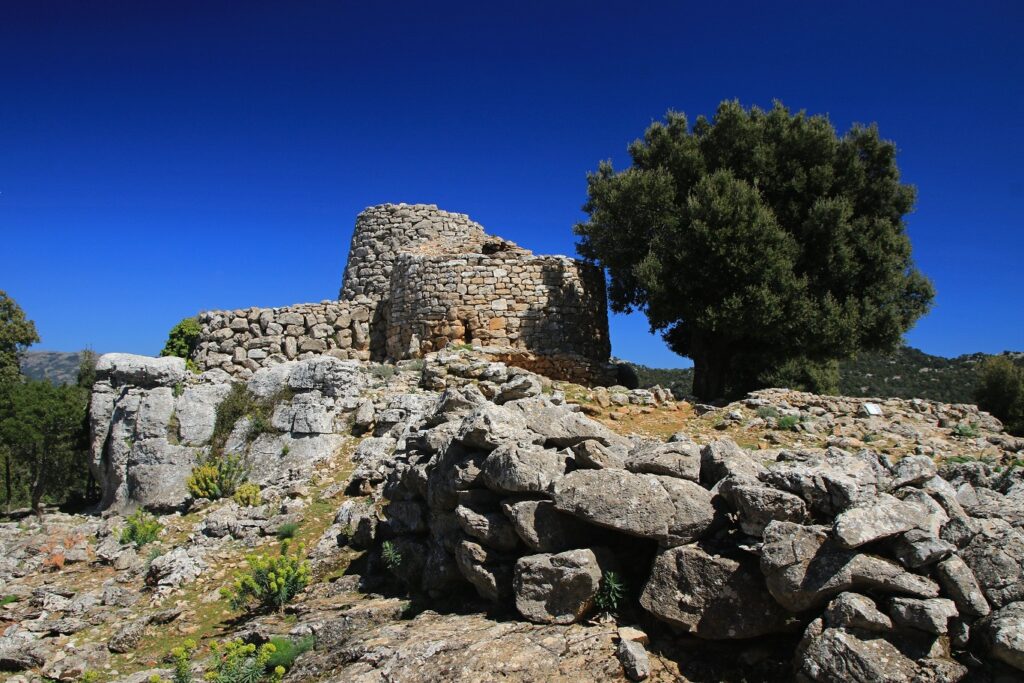 The nuraghi close to the sky: The “Serbissi” of Osini