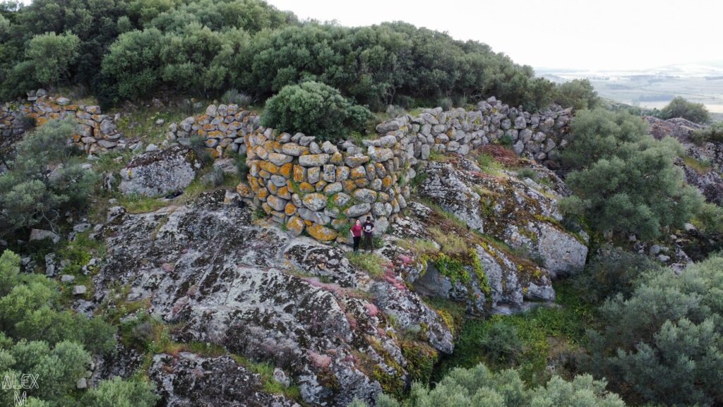 The complex of “Su Casteddu ‘e Fanaris”, between Vallermosa and Decimoputzu.