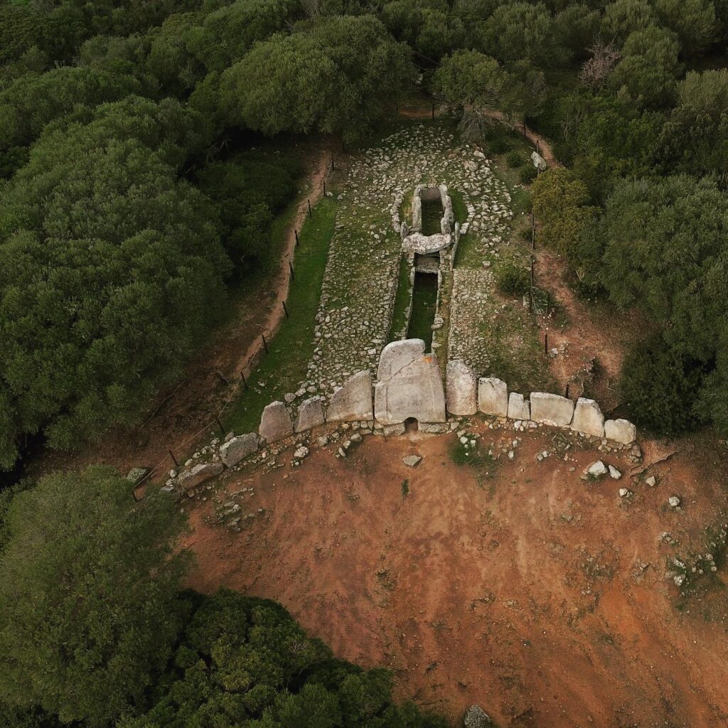 The ancient Sardinians and incubation