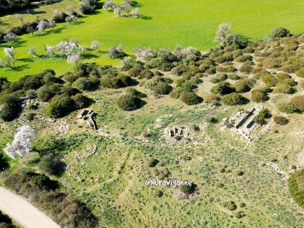 The tombs of giants Is Lapideddas in Gonnosnò
